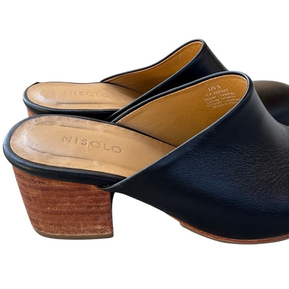 Nisolo All-Day Heeled Mule in Black, Size 5 - Picture 3 of 7
